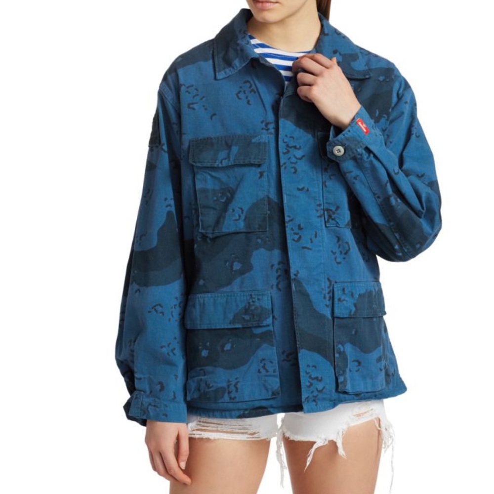 New with tags Denimist camouflage cargo jacket from TNT.Size small.
